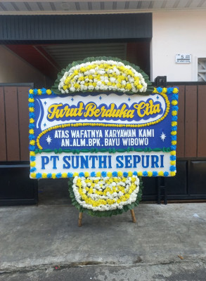 Papan Bunga Duka di Kepenuhan Hulu